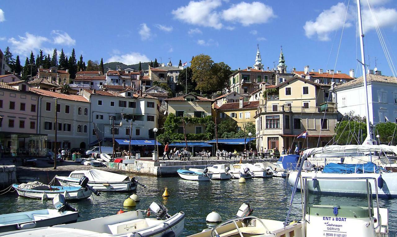 Apartment Veronika Opatija Eksteriør bilde